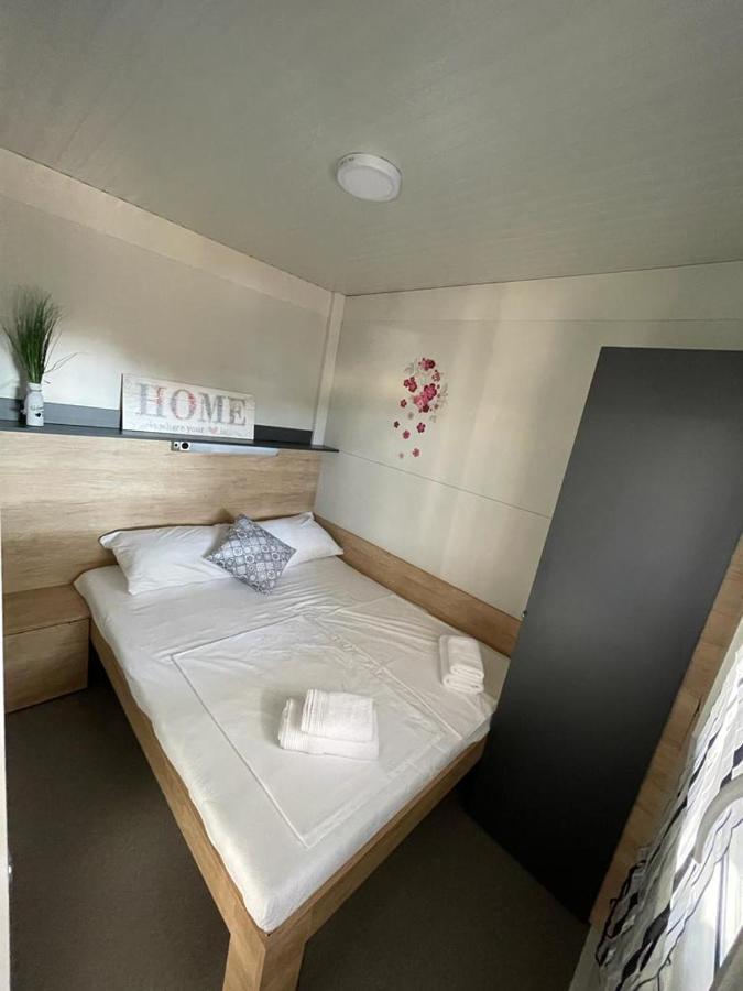 פריבלאקה H&S Mobile Home מראה חיצוני תמונה